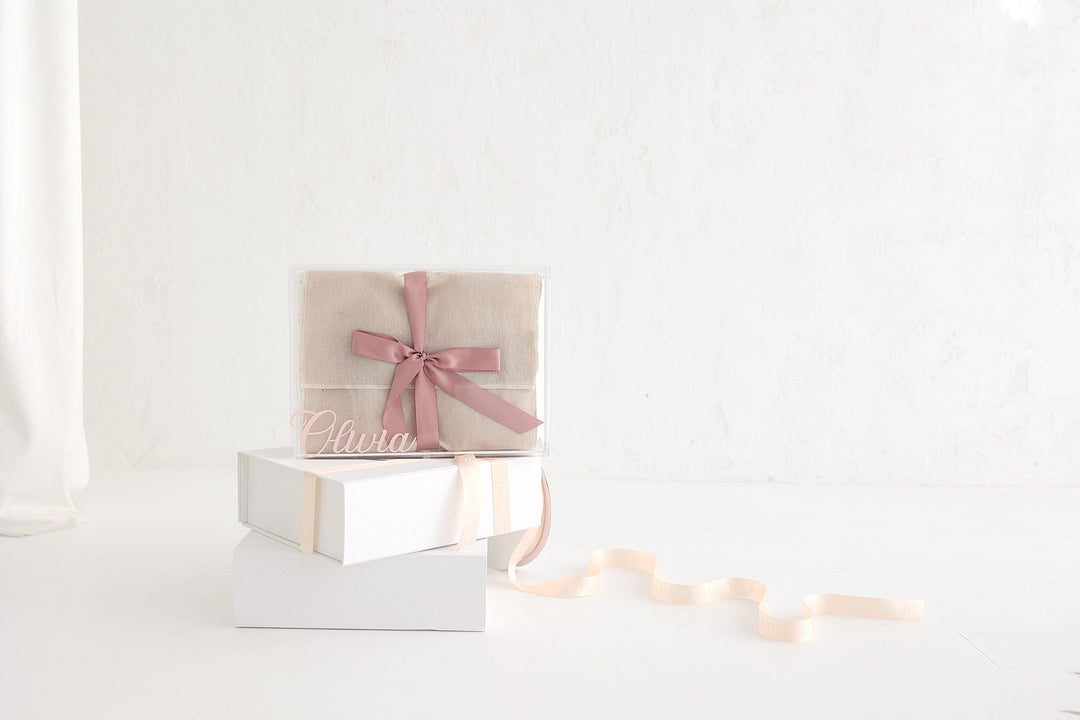 Luxury Cozy Bunny Quilt Gift Basket – Plush Quilt & Essentials