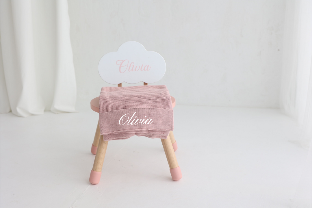 Pink baby blanket and chair set