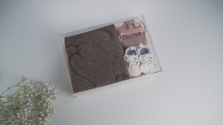 Gift Basket: 100% Cashmere Set